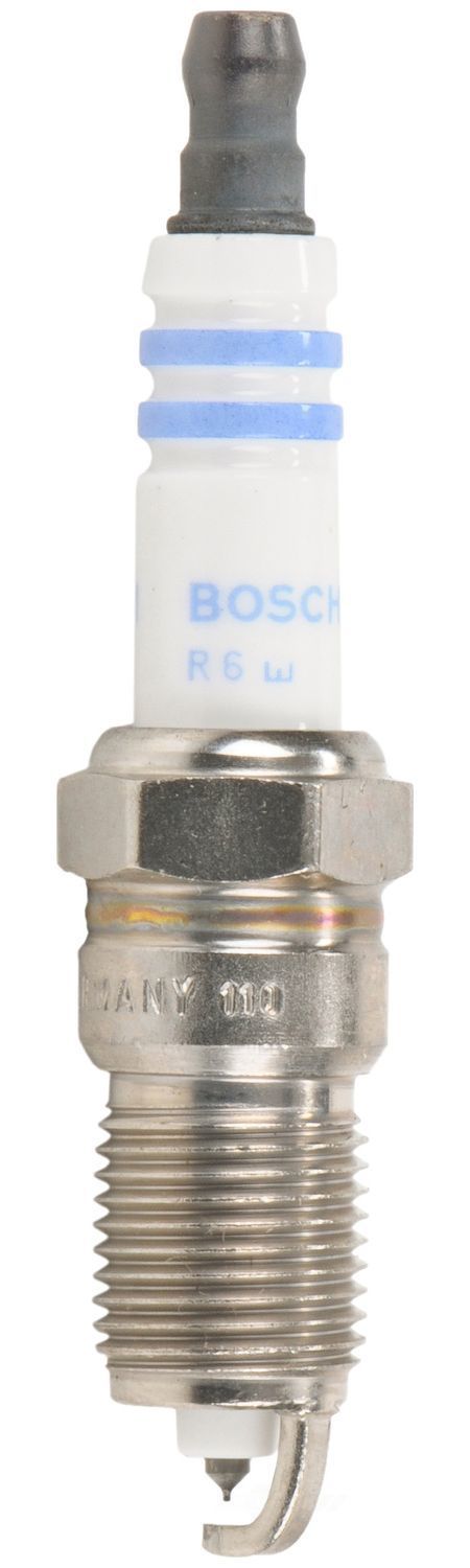 BOSCH - OE Fine Wire Platinum Spark Plug - BOS 6704