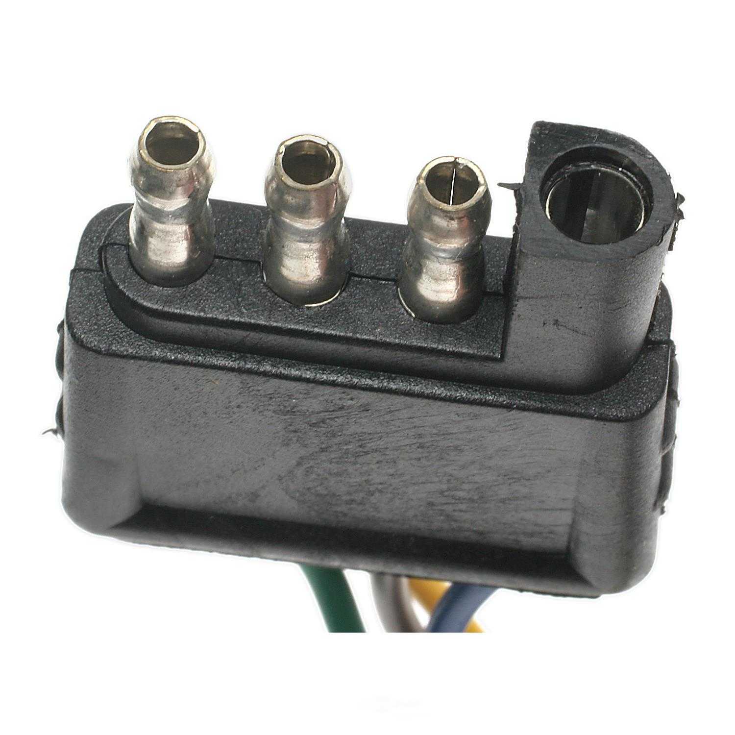 STANDARD MOTOR PRODUCTS - Trailer Connector Kit - STA TC424